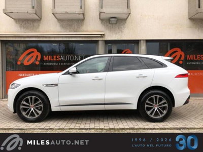 Jaguar F-Pace 2.0 D 180 CV AWD R-Sport (3)