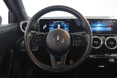 Mercedes-Benz Classe A 180 d Automatic Business (5)