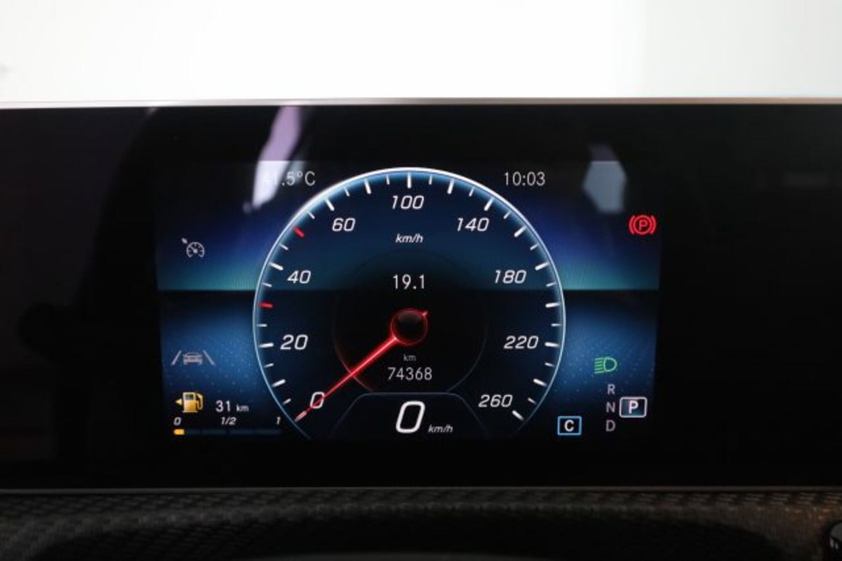 Mercedes-Benz Classe A 180 d Automatic Business (7)