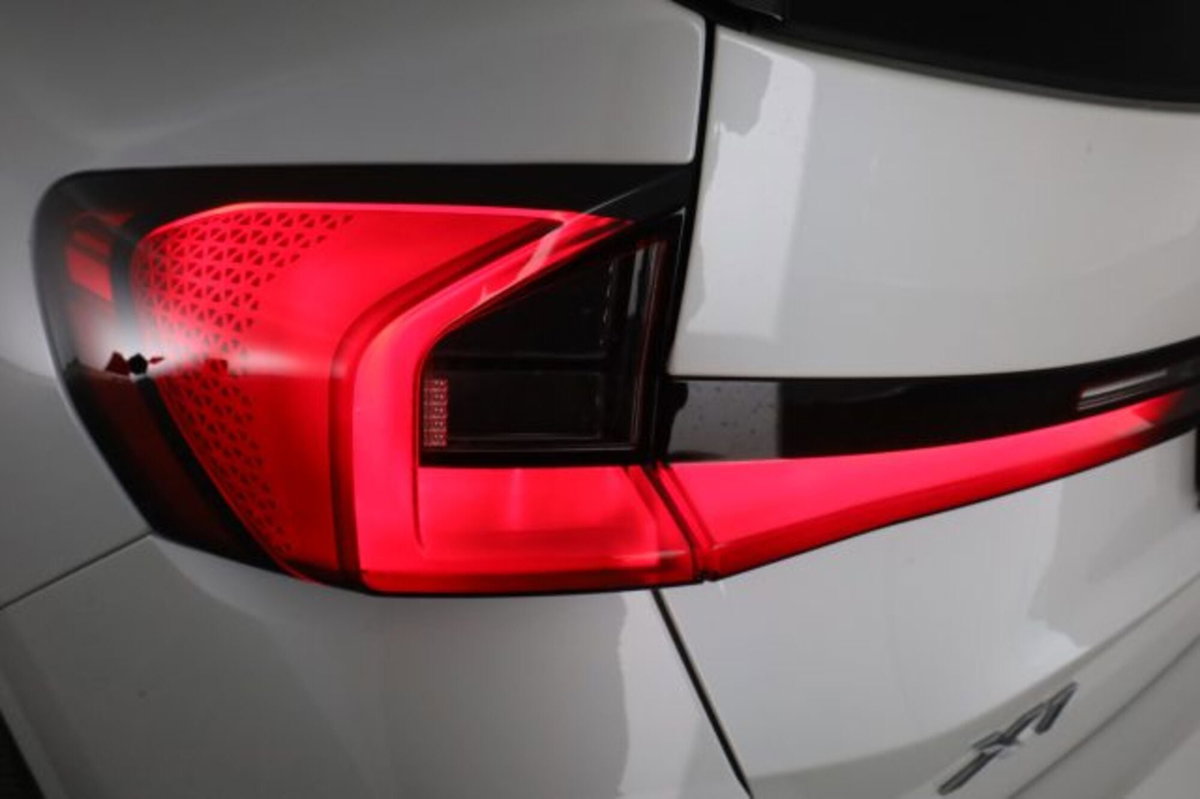 BMW X1 sDrive 18d Msport (10)
