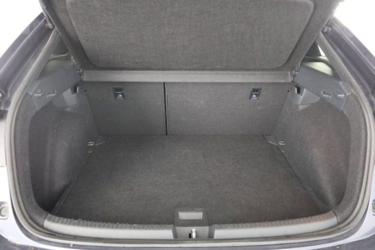 Volkswagen Taigo 1.0 TSI 110 CV DSG R-Line (6)