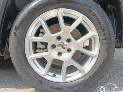 Jeep Renegade 1.3 T4 190CV PHEV 4xe AT6 Limited (15)