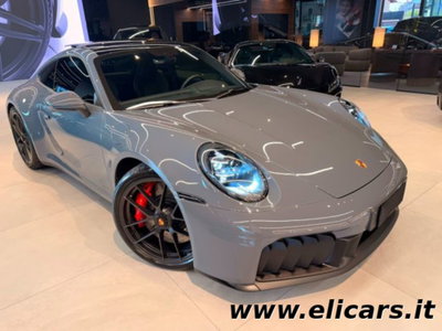 Porsche 911 Coupé 3.6 Carrera 4 GTS auto (2)