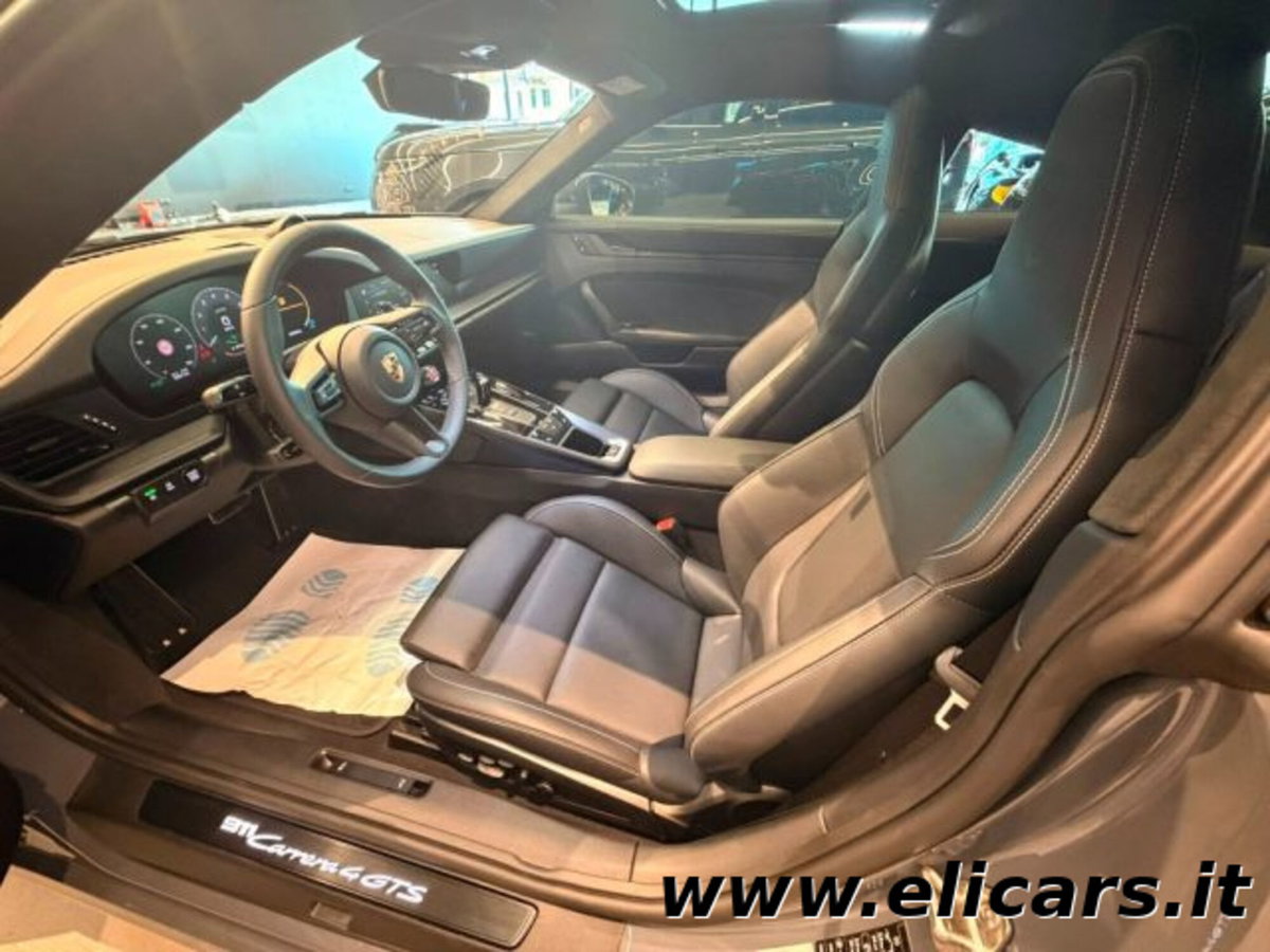 Porsche 911 Coupé 3.6 Carrera 4 GTS auto (8)