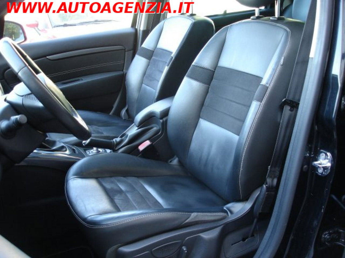 Renault Scenic E-Tech Electric XMod Cross 1.5 dCi 110CV Wave (8)