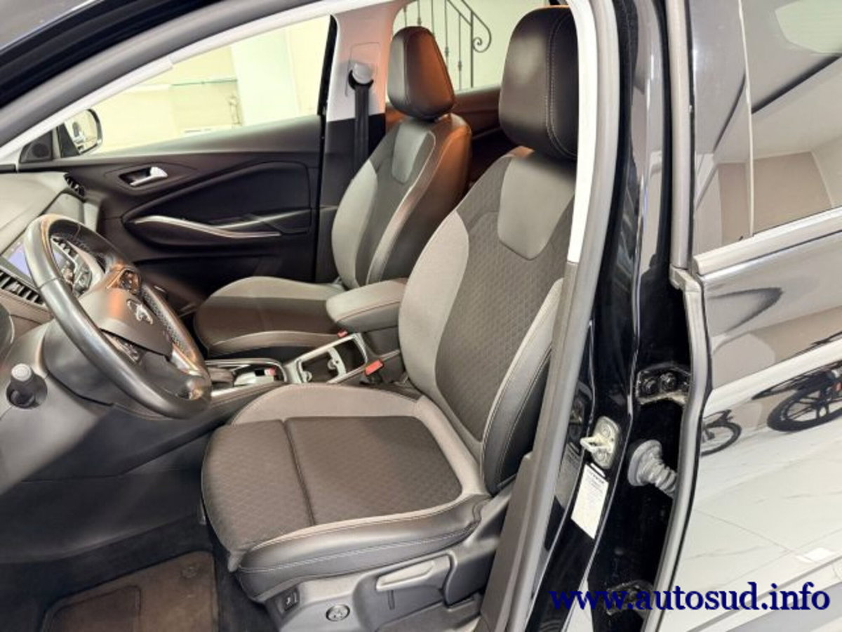 Opel Grandland X 1.5 diesel Ecotec Start&Stop Business (10)