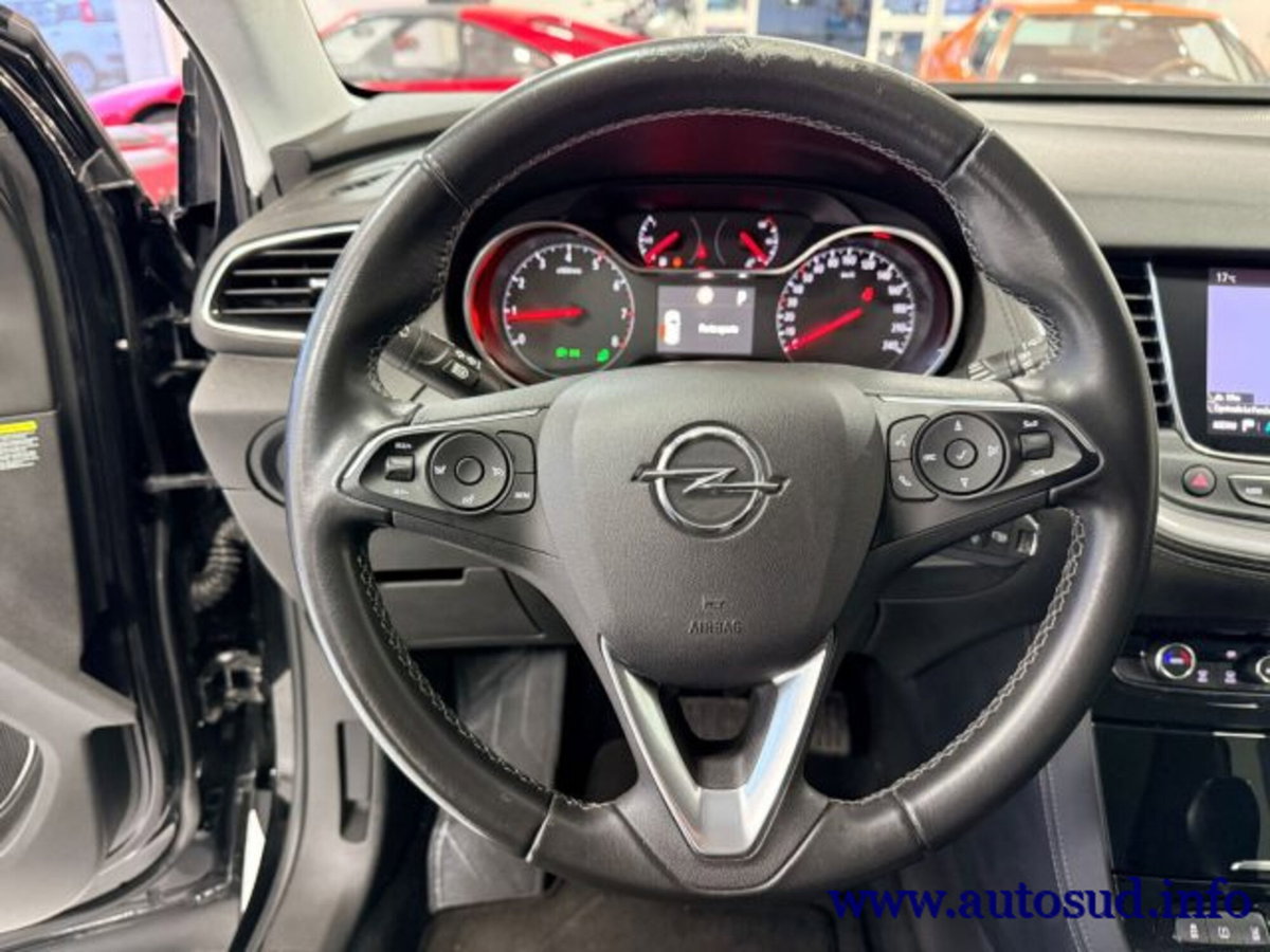 Opel Grandland X 1.5 diesel Ecotec Start&Stop Business (12)