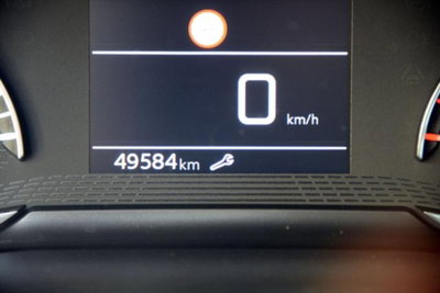 Peugeot 2008 PureTech 100 S&S Active Pack (12)