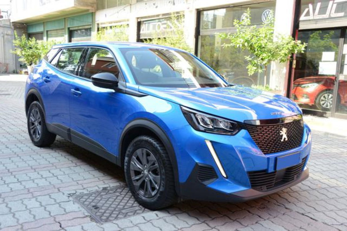 Peugeot 2008 PureTech 100 S&S Active Pack (3)