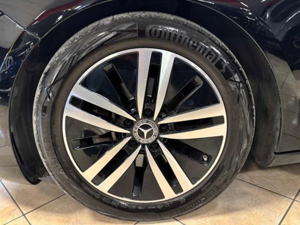 Mercedes-Benz Classe A 180 d AMG Line Premium Plus auto (19)