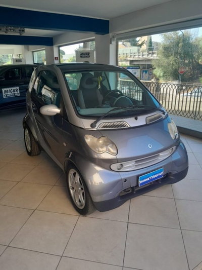 smart Fortwo 1000 45 kW MHD coupé pure usata