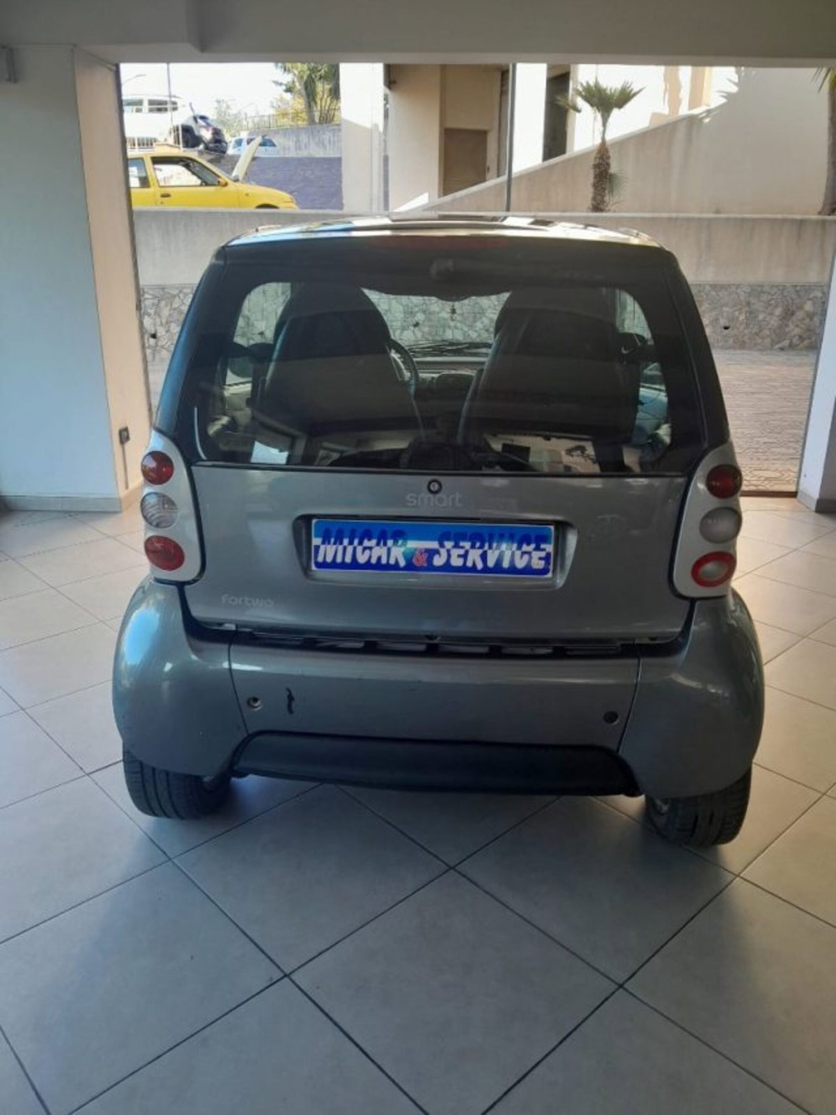smart Fortwo 1000 45 kW MHD coupé pure (6)