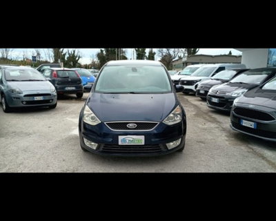 Ford Galaxy 2.0 TDCi 140 CV Ghia (2)