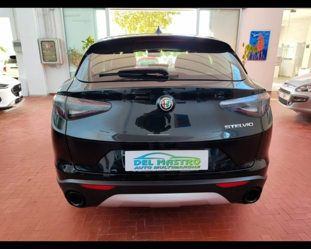 Alfa Romeo Stelvio Stelvio 2.2 Turbodiesel 160 CV AT8 RWD Sprint (4)