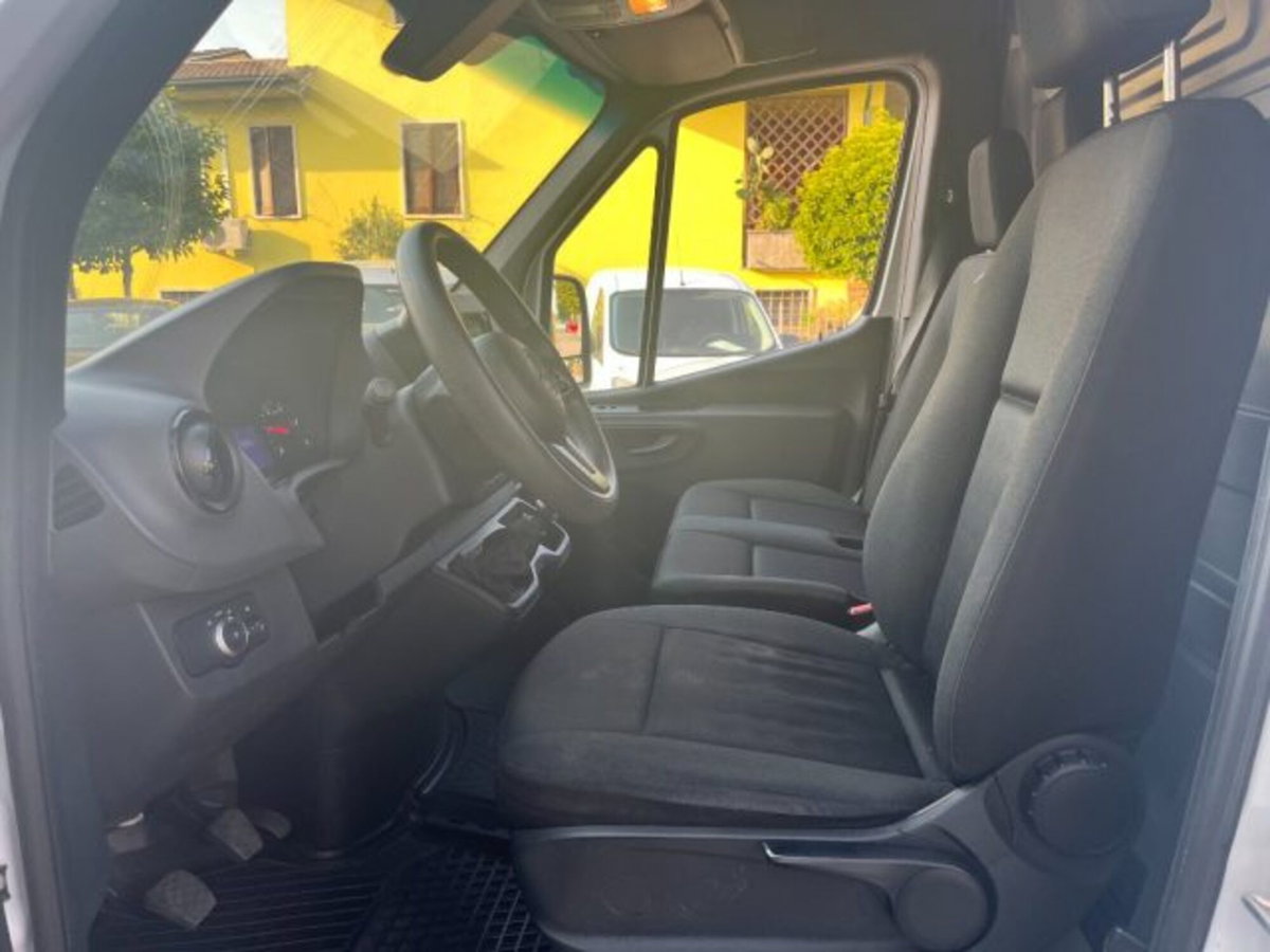 Mercedes-Benz Sprinter F43/35 311 CDI RWD TA Furgone (11)