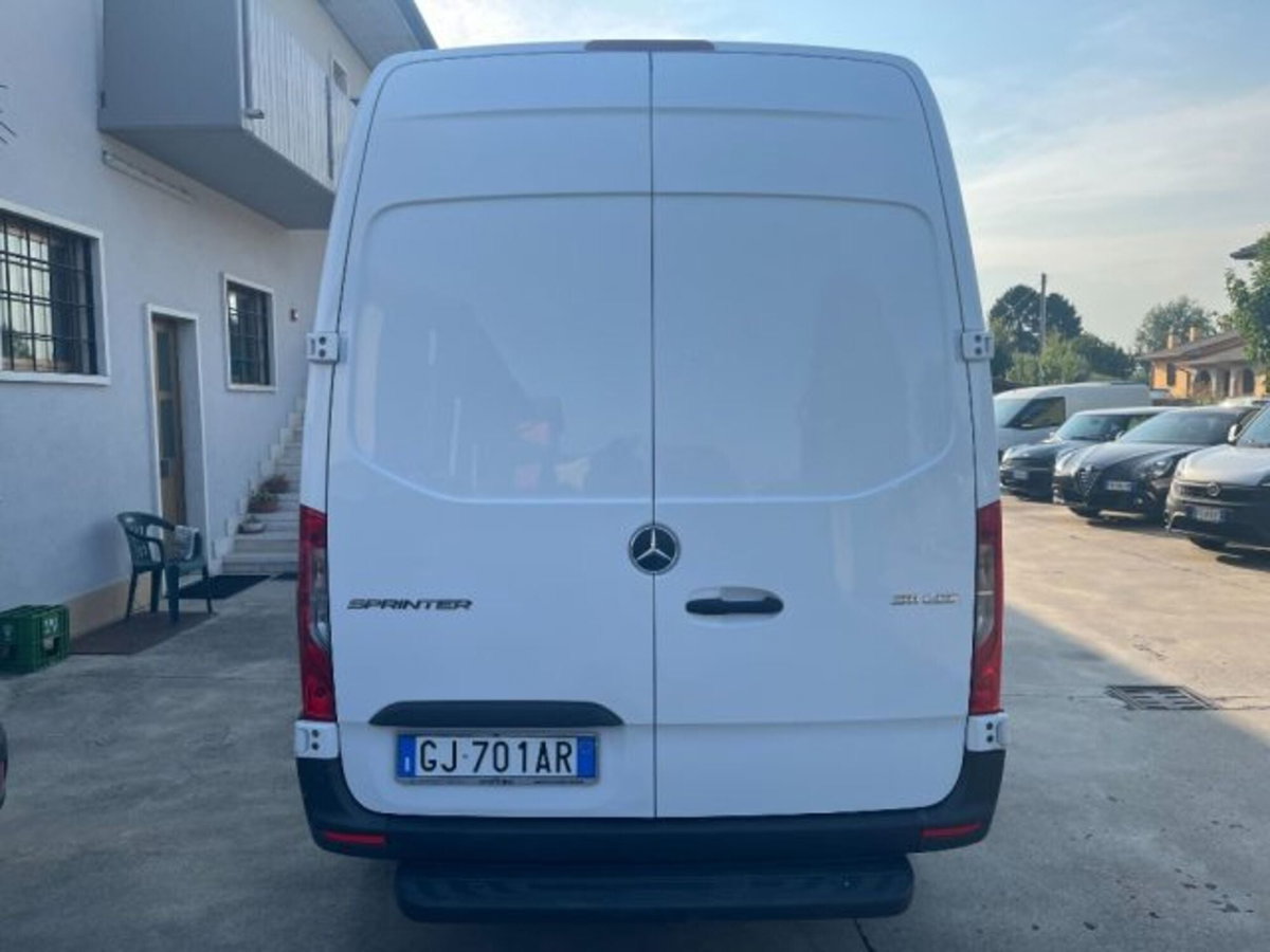Mercedes-Benz Sprinter F43/35 311 CDI RWD TA Furgone (5)