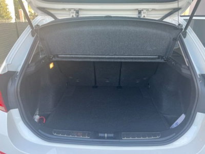 BMW X1 sDrive18d Sport Line (8)