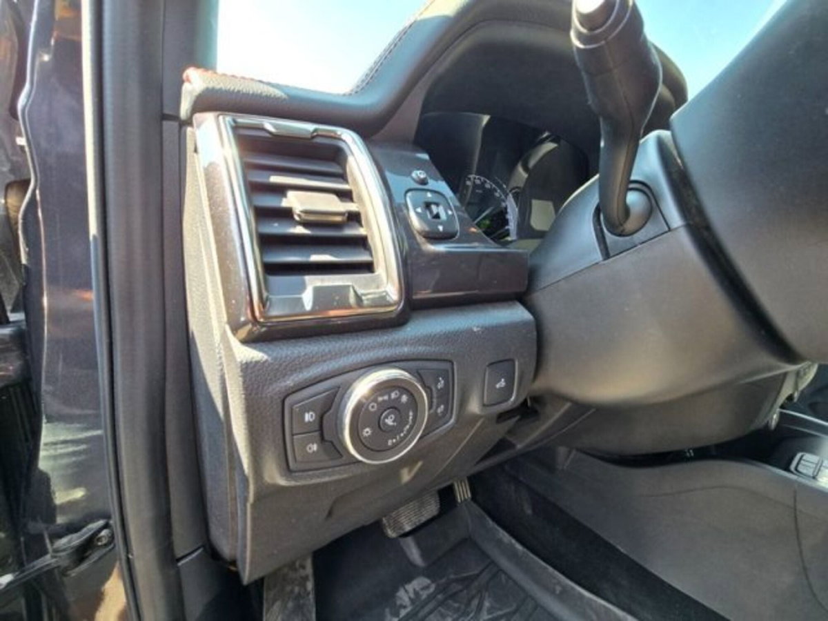 Ford Ranger Pick-up Ranger Thunder 2.0 TDCi aut. 213 CV Wildtrak 5 posti (10)