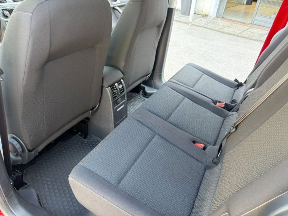 Volkswagen Caddy 1.4 TGI Maxi (14)