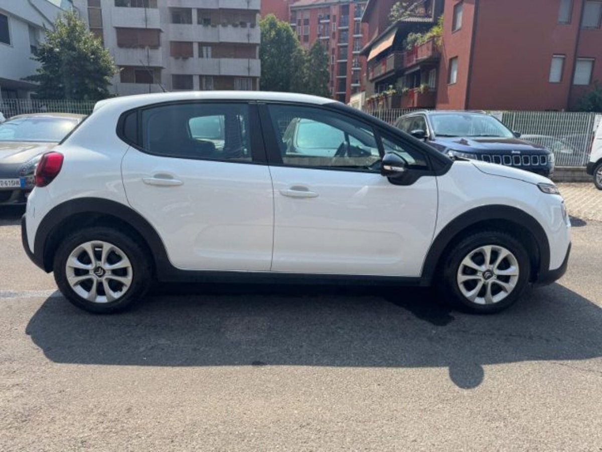 Citroen C3 BlueHDi 100 S&S Van Feel (6)
