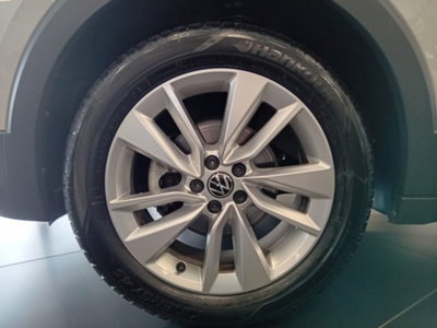 Volkswagen T-Cross 1.0 tsi Life 95cv (5)