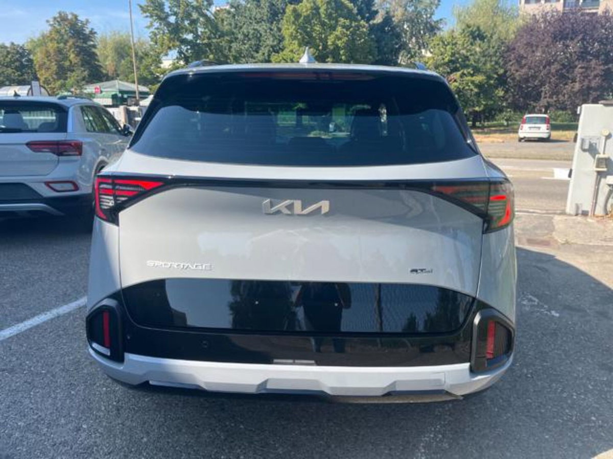 Kia Sportage 1.6 t-gdi hev GT-line awd at6 (3)