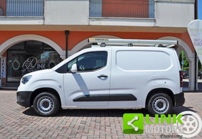 Opel Combo Furgone Cargo 1.5 Diesel 100CV S&S PC 1000kg Edition (2)