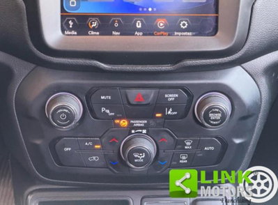 Jeep Renegade 1.6 Mjt 120 CV Longitude (16)