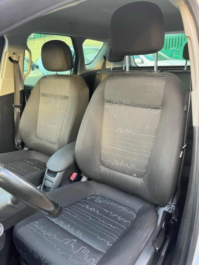 Opel Meriva 1.4 Turbo 120CV GPL Tech Cosmo (7)