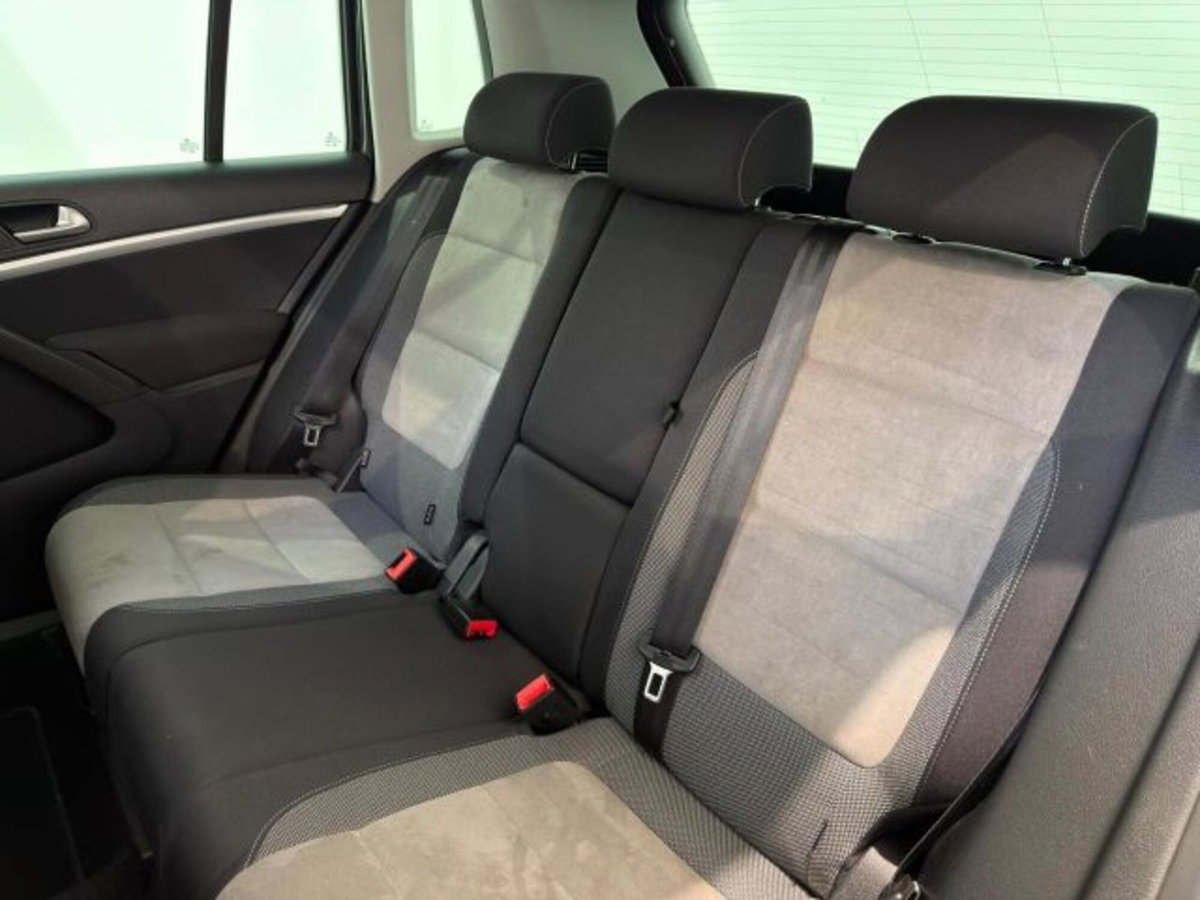 Volkswagen Tiguan 2.0 TSI 210CV 4MOTION DSG R-Line (13)
