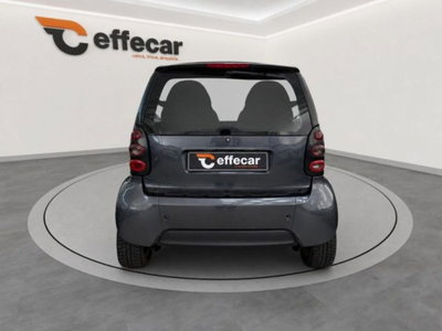 smart Fortwo 1000 45 kW MHD coupé pure (5)