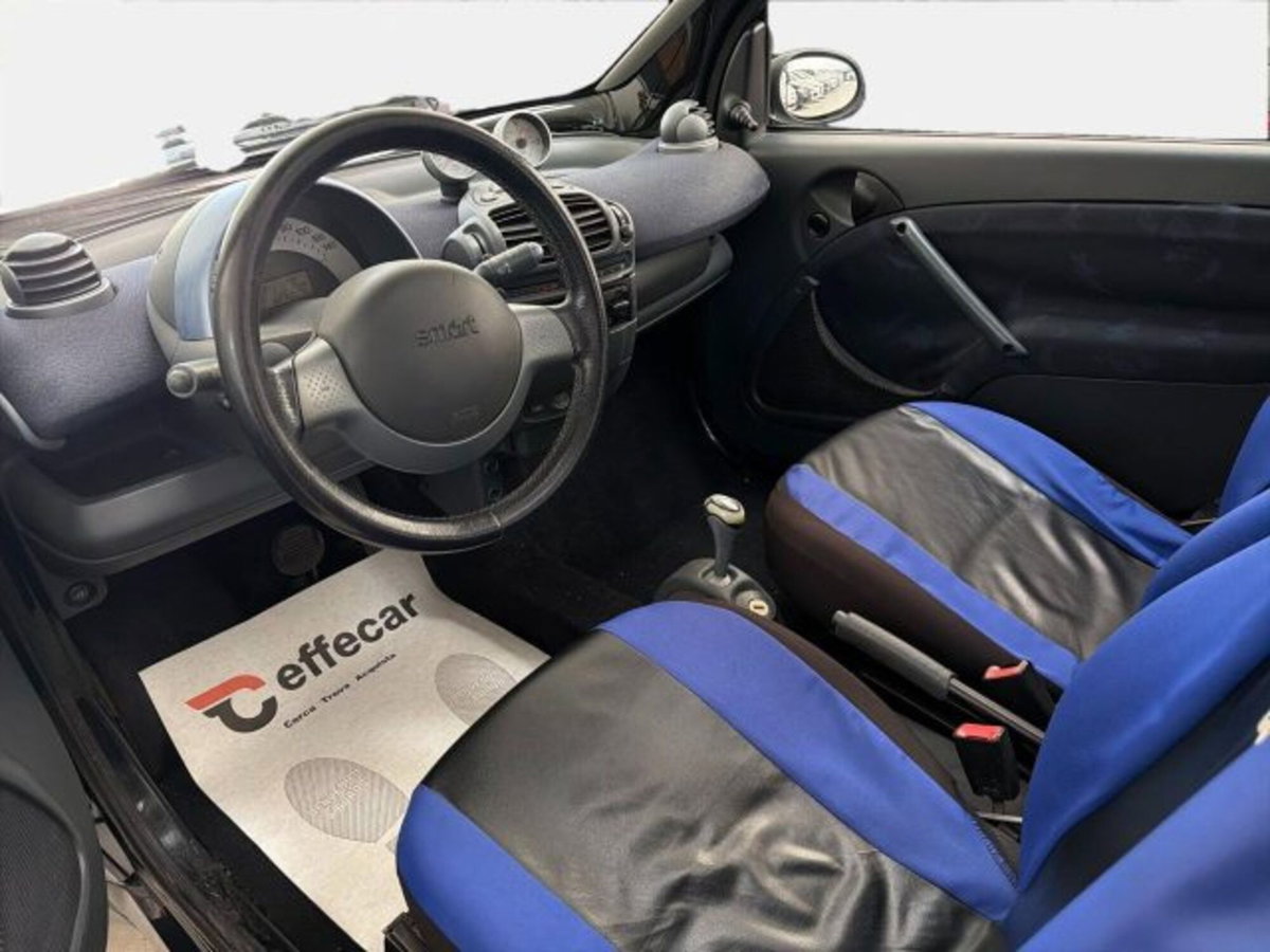 smart Fortwo 1000 45 kW MHD coupé pure (7)