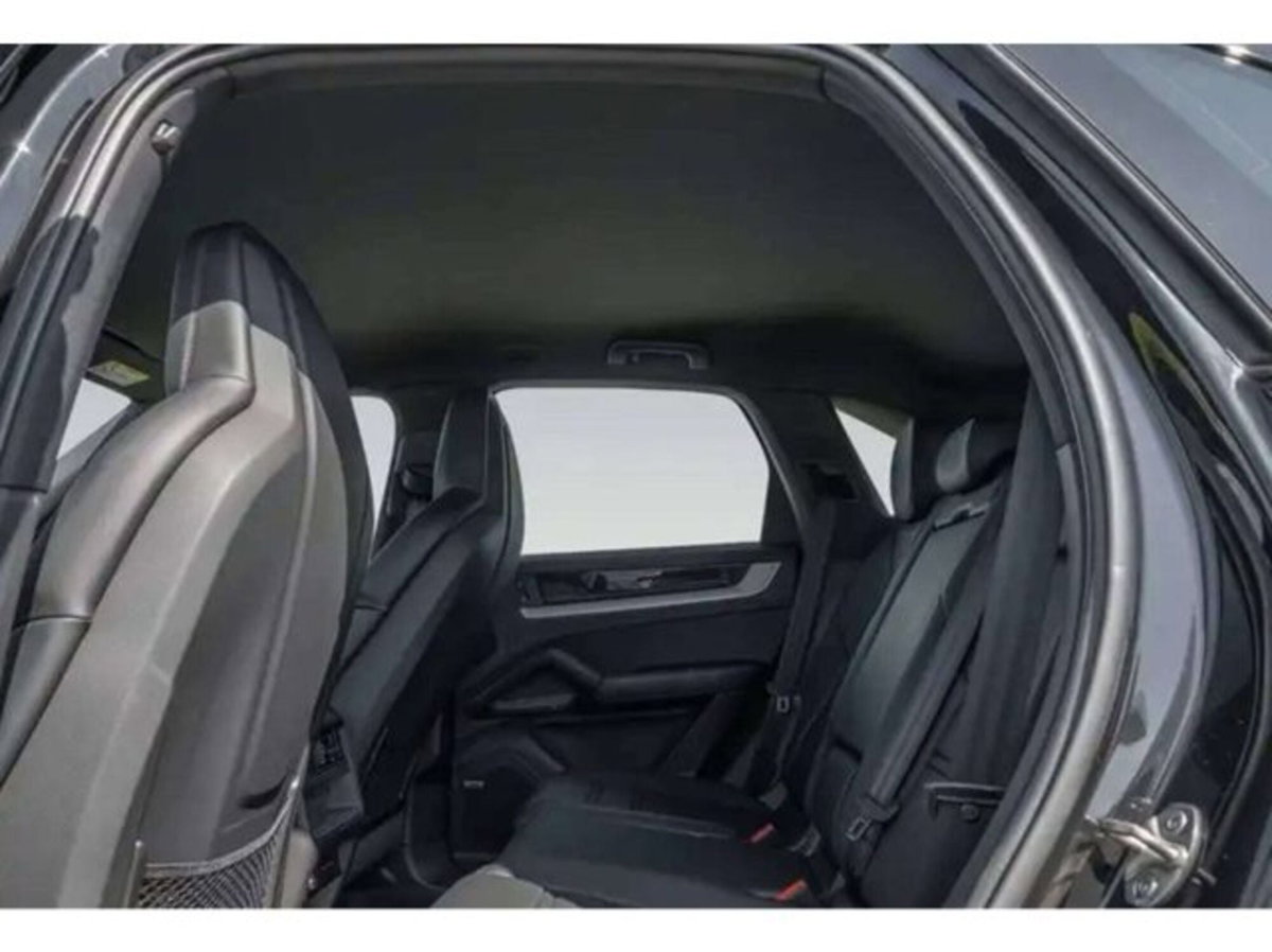 Porsche Cayenne Coupé 3.0 tiptronic (15)