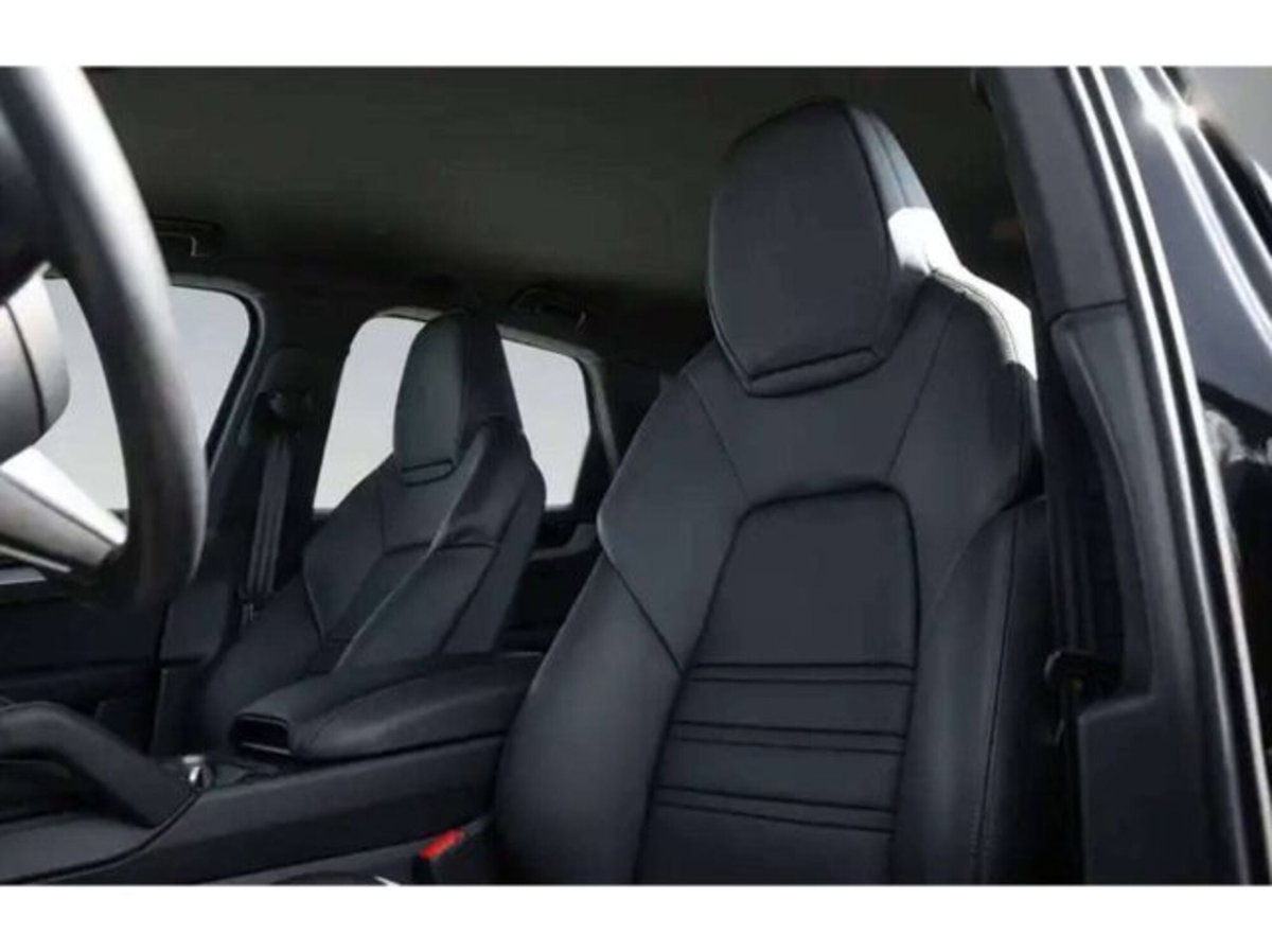 Porsche Cayenne Coupé 3.0 tiptronic (9)