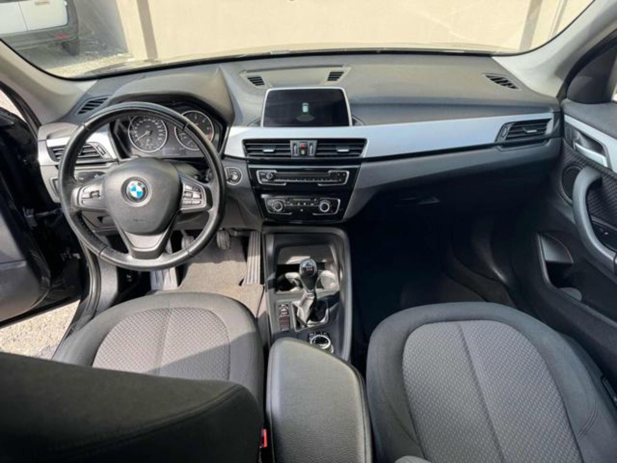 BMW X1 sDrive16d Sport (9)