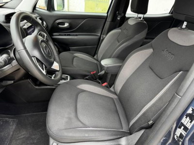Jeep Renegade 1.3 T4 190CV PHEV 4xe AT6 Limited (8)