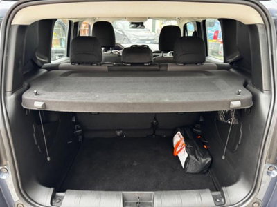 Jeep Renegade 1.3 T4 190CV PHEV 4xe AT6 Limited (13)