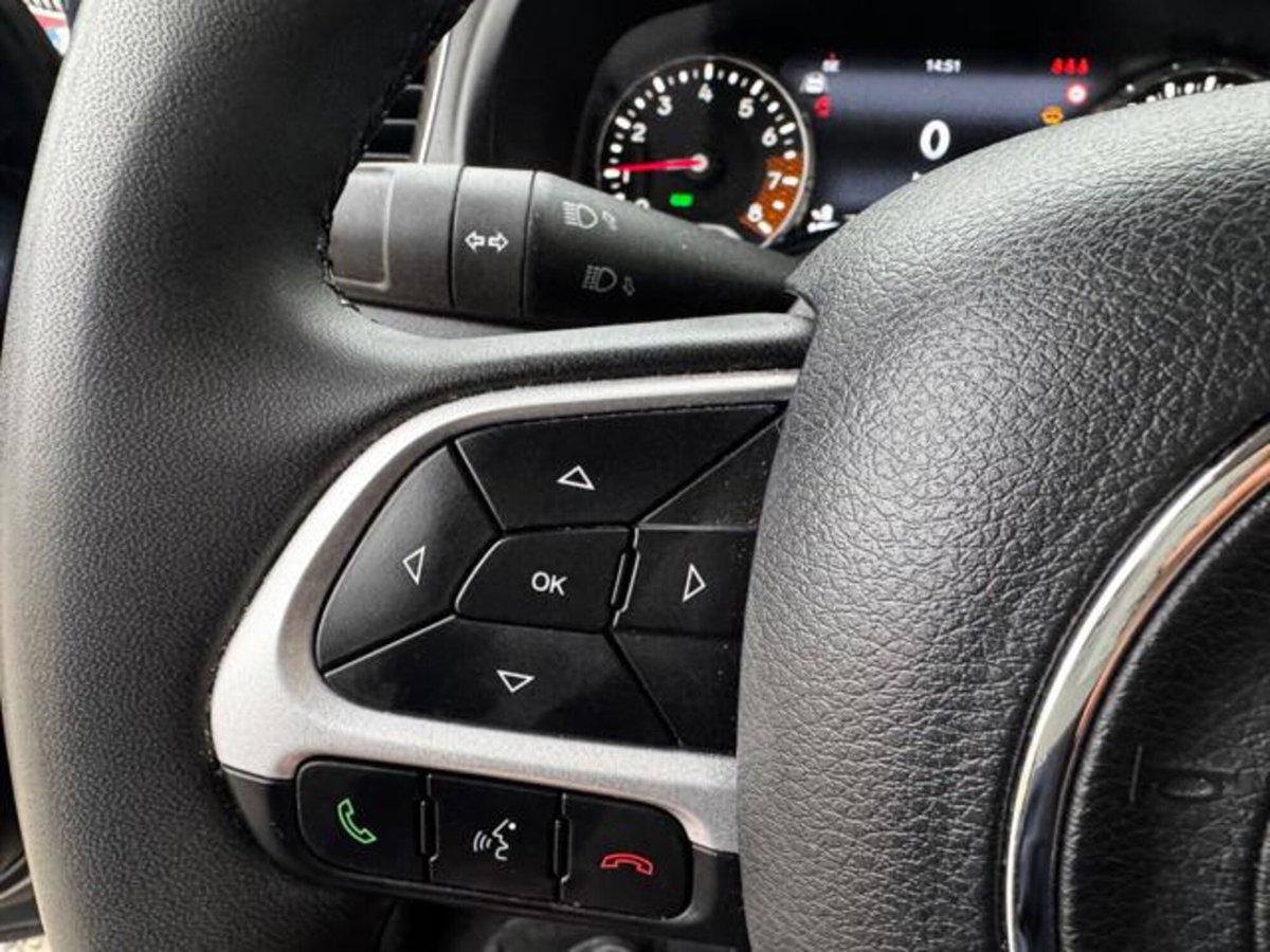 Jeep Renegade 1.3 T4 190CV PHEV 4xe AT6 Limited (20)