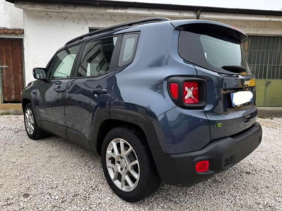Jeep Renegade 1.3 T4 190CV PHEV 4xe AT6 Limited (4)