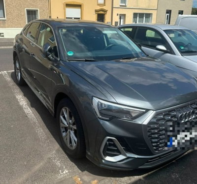 Audi Q3 Sportback 35 TDI quattro S tronic S line edition (7)