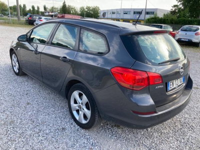 Opel Astra Station Wagon 1.7 CDTI 110CV Sports Cosmo (6)