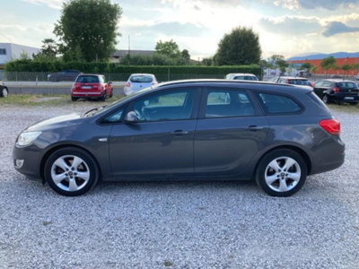 Opel Astra Station Wagon 1.7 CDTI 110CV Sports Cosmo (7)