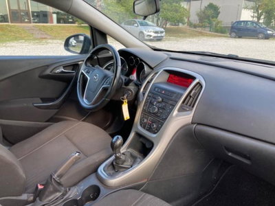 Opel Astra Station Wagon 1.7 CDTI 110CV Sports Cosmo (9)