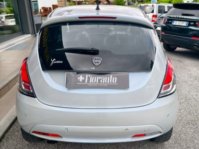 Lancia Ypsilon 1.2 69 CV 5 porte Mya (4)