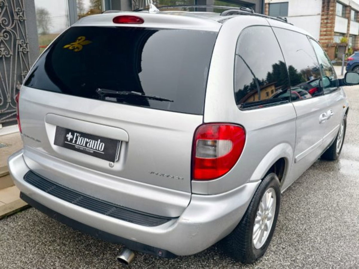 Chrysler Voyager 2.8 CRD cat LX Leather Auto (5)