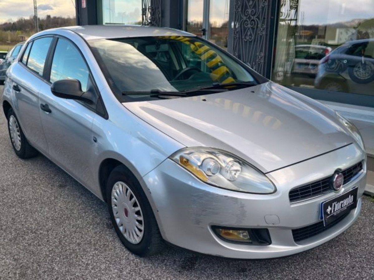 Fiat Bravo 1.9 MJT 120 CV Active (2)