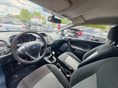 Ford Fiesta 1.4 TDCi 68CV 3 porte Titanium (11)