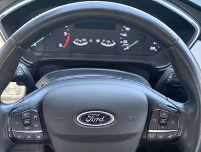 Ford Kuga 1.5 EcoBlue 120 CV 2WD Titanium (12)