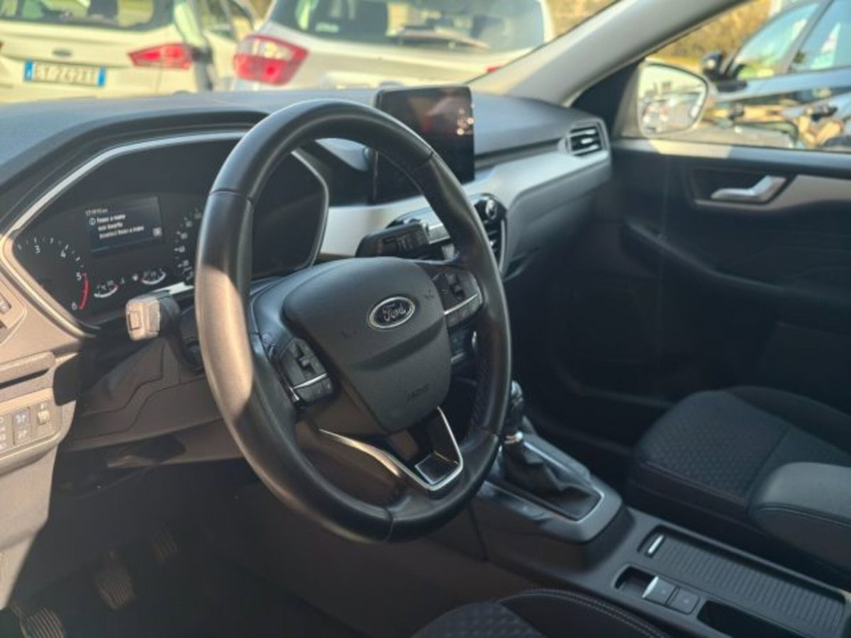 Ford Kuga 1.5 EcoBlue 120 CV 2WD Titanium (8)
