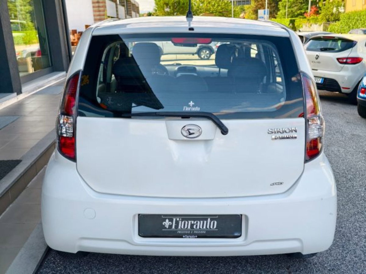 Daihatsu Sirion 1.3 Taka 4WD Green Powered (5)